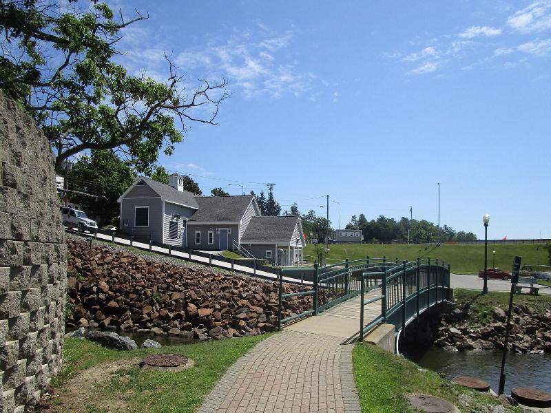 Fort Knox Park Inn image