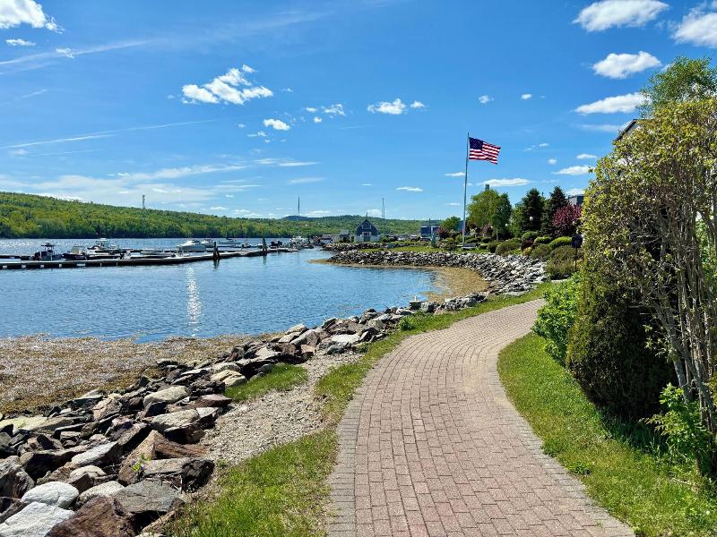 Fort Knox Park Inn image