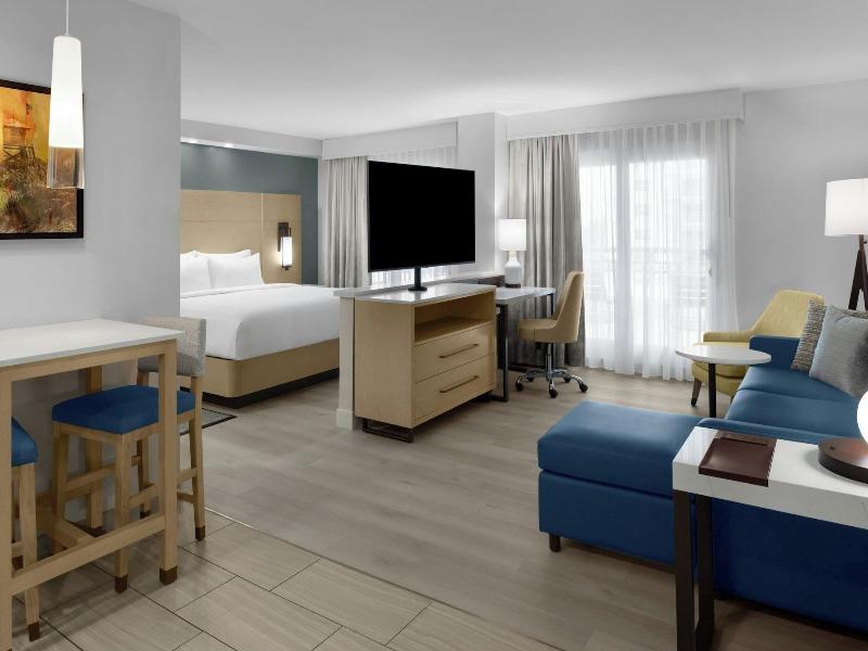 Residence Inn Daytona Beach Oceanfront — photo 11