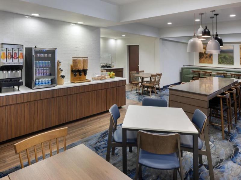 Fairfield Inn & Suites Jacksonville Airport