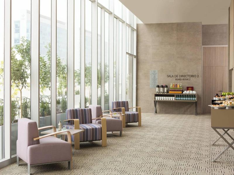 Courtyard by Marriott Santiago Las Condes image
