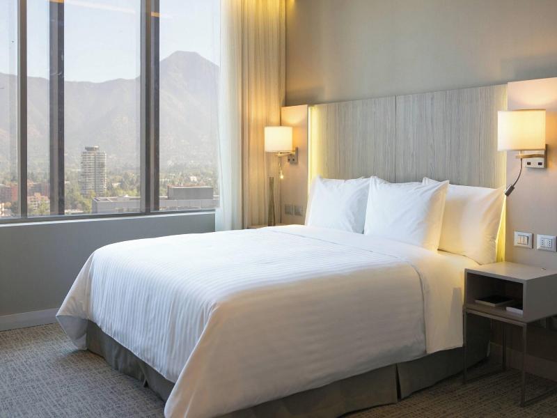 Courtyard by Marriott Santiago Las Condes image
