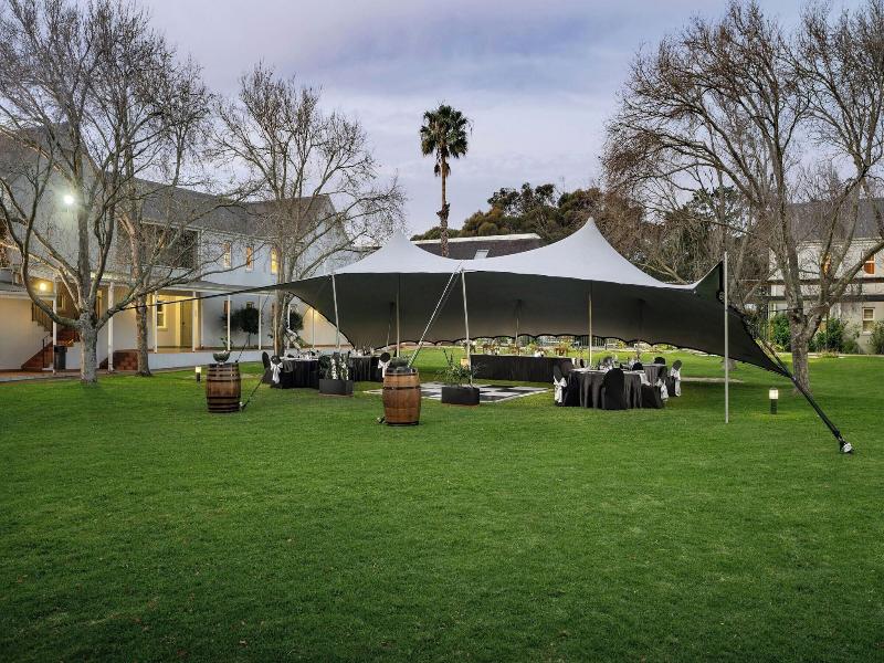 Protea Hotel Cape Town Mowbray image