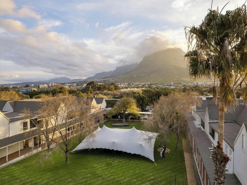 Protea Hotel Cape Town Mowbray image