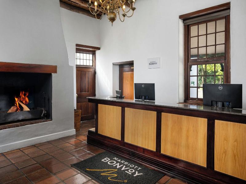 Protea Hotel Cape Town Mowbray image