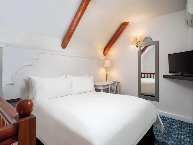 Protea Hotel Cape Town Mowbray image