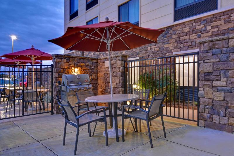 TownePlace Suites Alexandria image