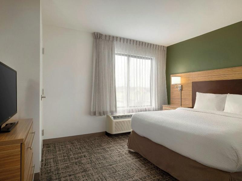 TownePlace Suites Alexandria image