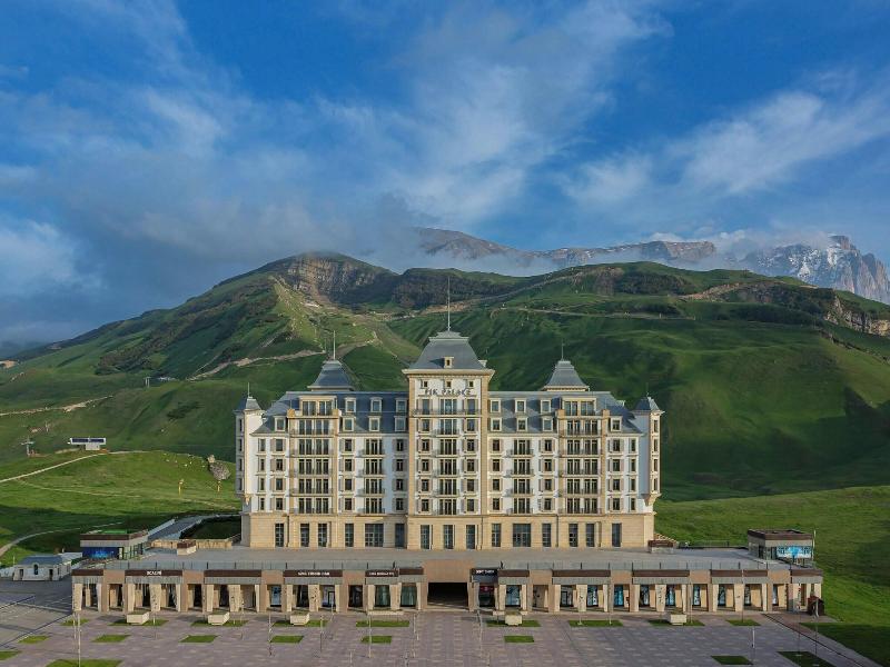 Autograph Collection Pik Palace Shahdag image