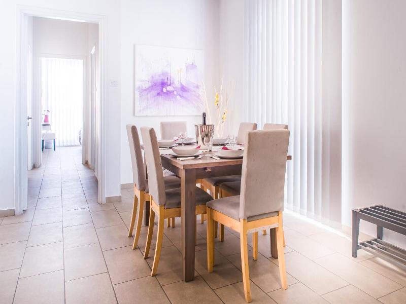 Napian Suites image