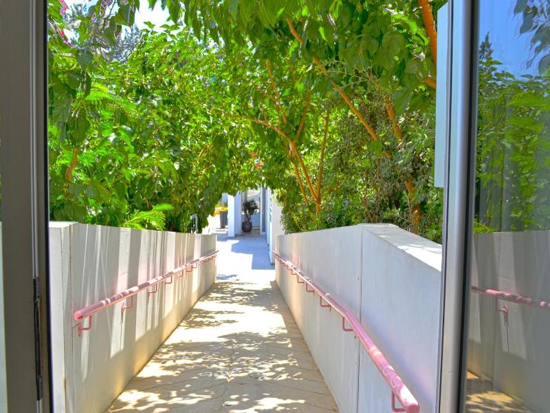 Napian Suites image