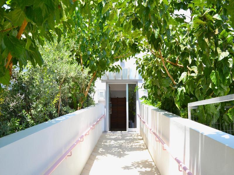 Napian Suites image