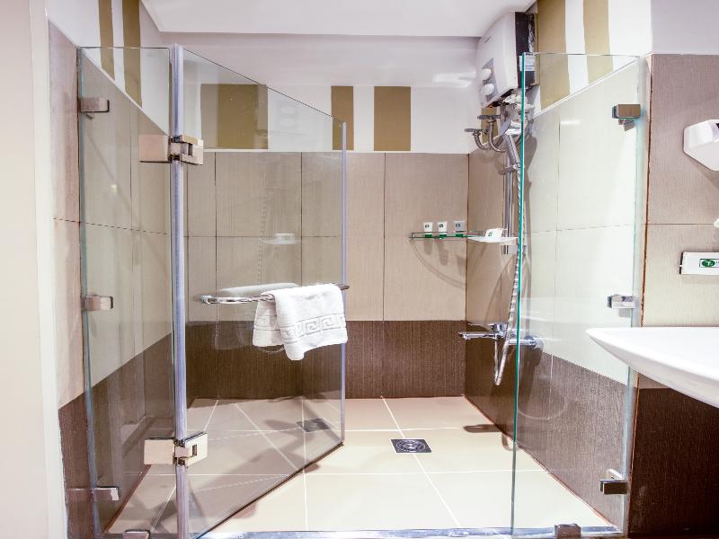 Hotel 101 – Manila image