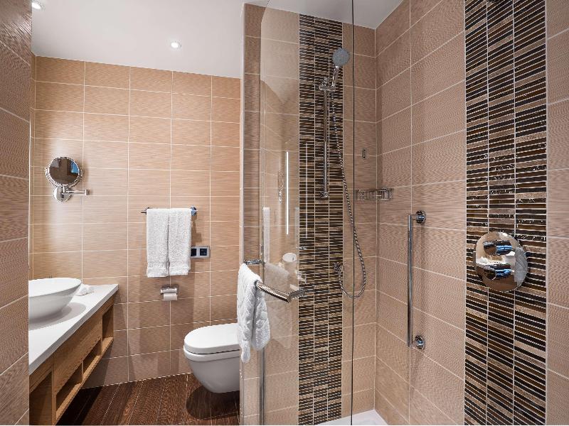 Hilton Garden Inn Hotel Mall Avenue image