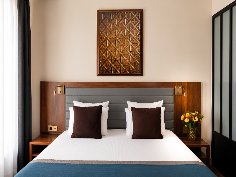 Hotel Mayflower Opera image