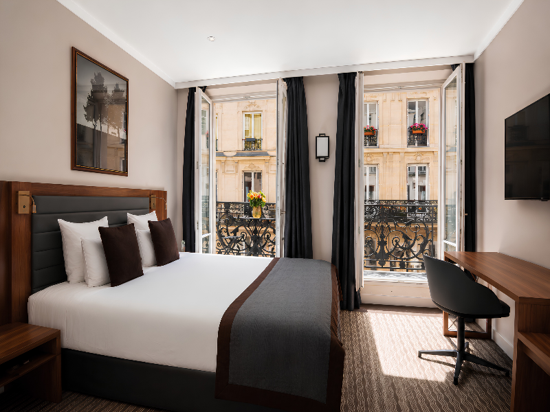 Hotel Mayflower Opera image