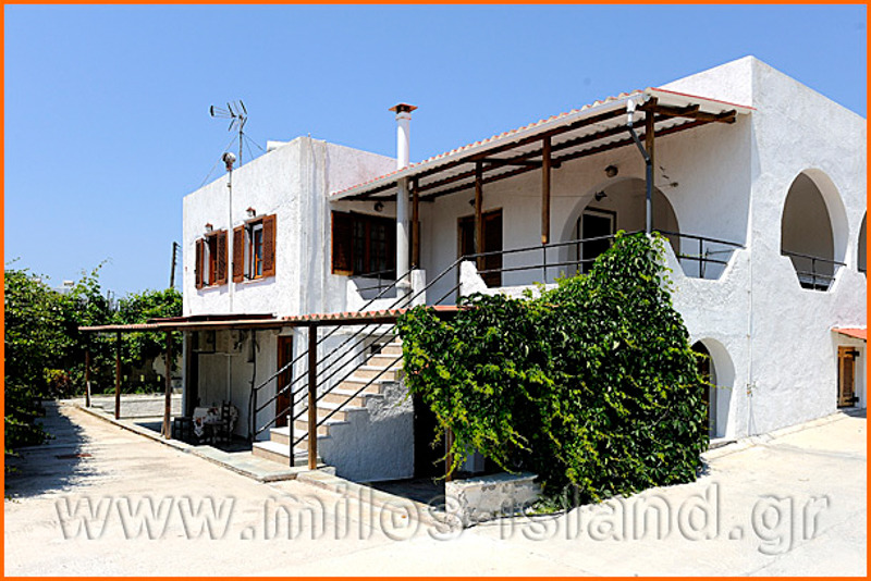 Iremia Rooms — photo 2