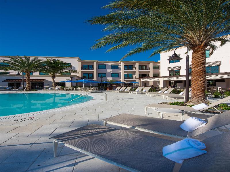 Hyatt House Naples 5Th Avenue image