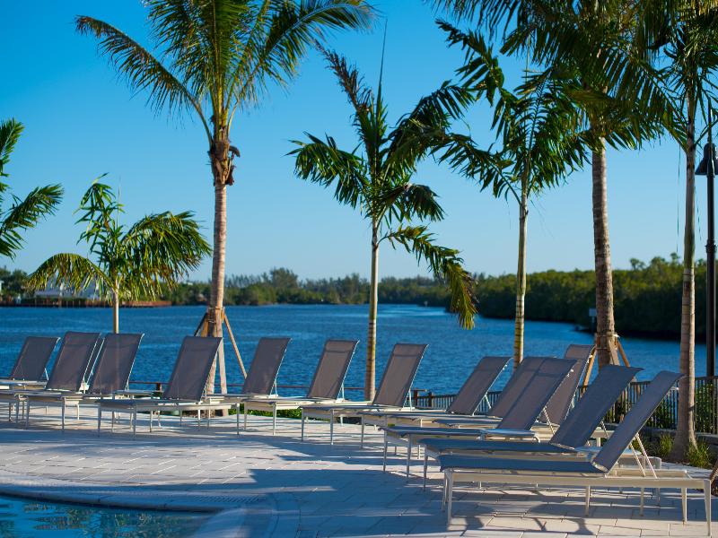 Hyatt House Naples 5Th Avenue image