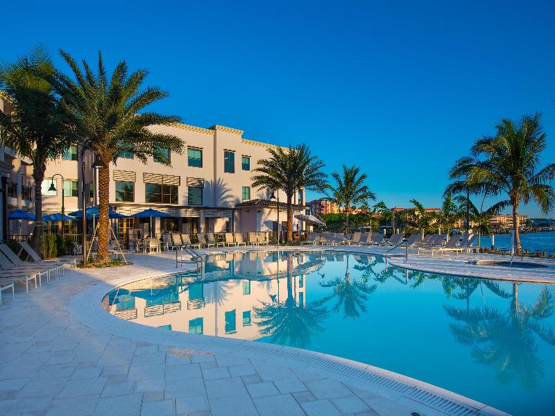 Hyatt House Naples 5Th Avenue image