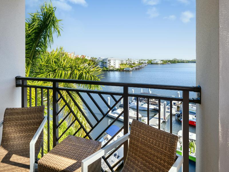 Hyatt House Naples 5Th Avenue image