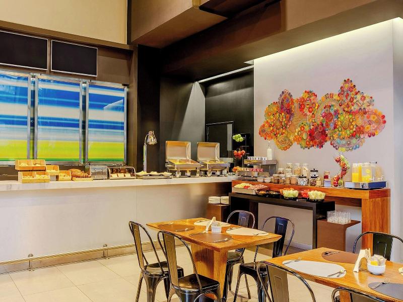 Aloft Asuncion image