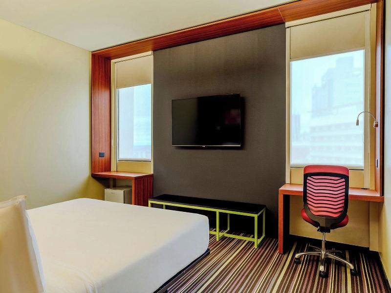 Aloft Asuncion image