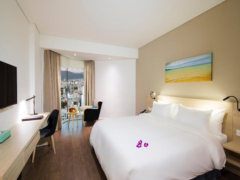 Liberty Central Nha Trang Hotel image