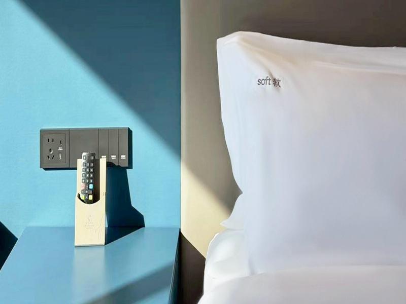 Holiday Inn Zhengzhou image