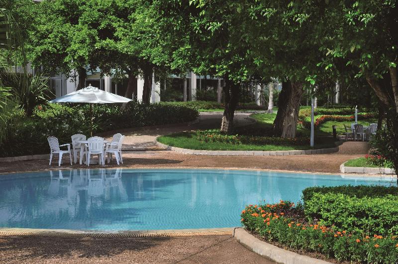 Shangri La Hotel Beihai image