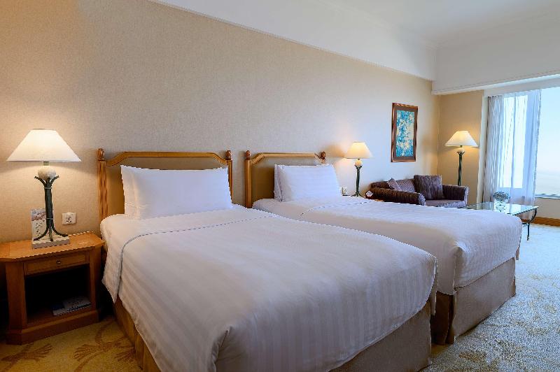 Shangri La Hotel Beihai image