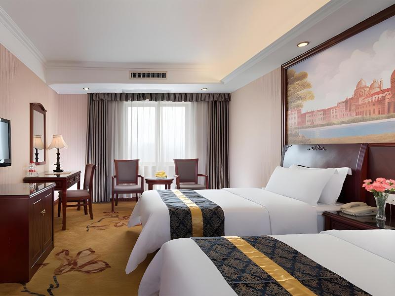Vienna Hotel Chaoyang Road image