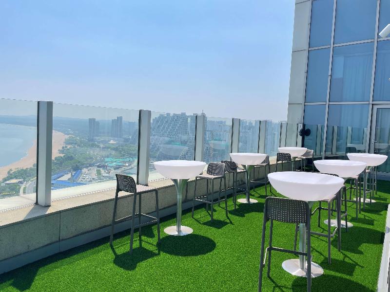 Shangri-La Hotel Qinhuangdao image