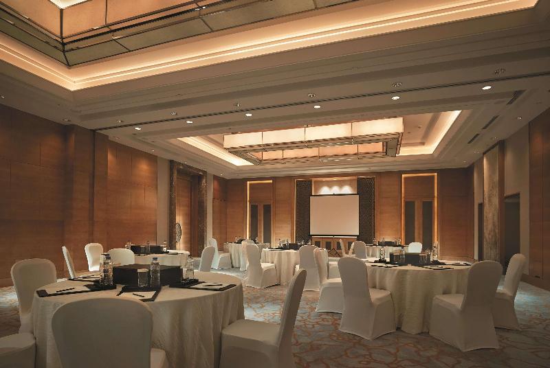 Shangri-La Hotel Qinhuangdao image
