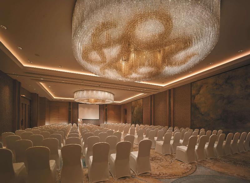 Shangri-La Hotel Qinhuangdao image