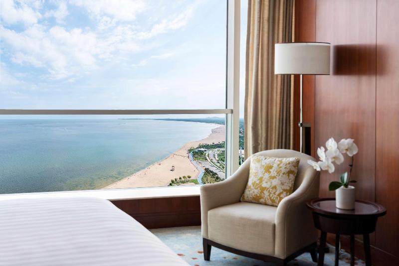 Shangri-La Hotel Qinhuangdao image