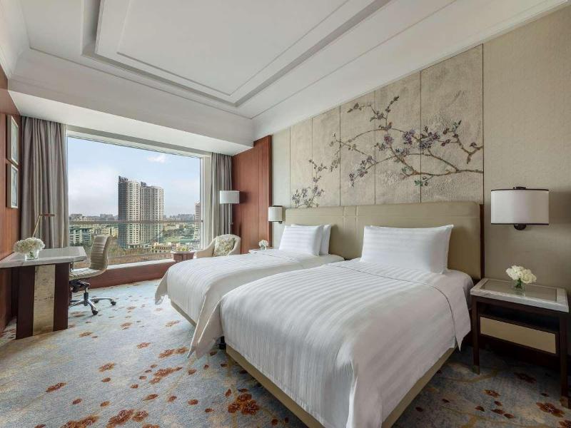 Shangri-La Hotel Qinhuangdao image