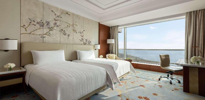 Shangri-La Hotel Qinhuangdao image