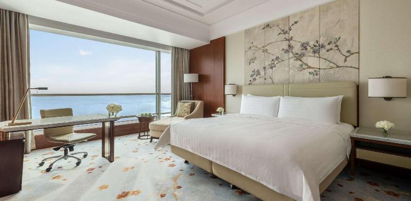 Shangri-La Hotel Qinhuangdao image