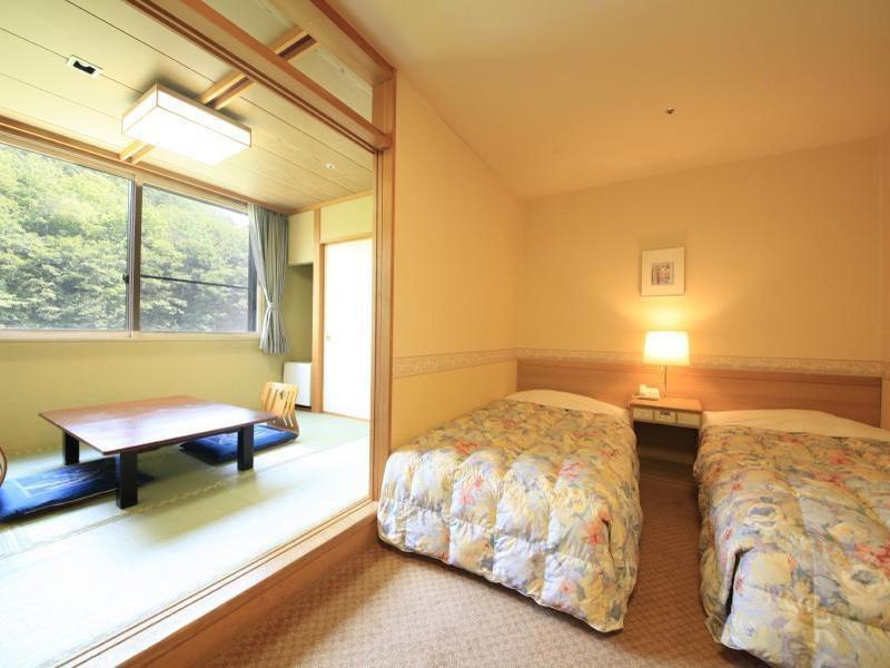 Meitonoyado Park Hotel Miyabitei image