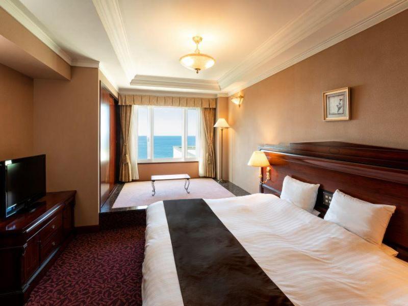 Hotel Neuschloss Otaru image