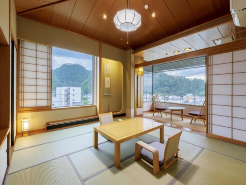 Takinoyu Hotel image