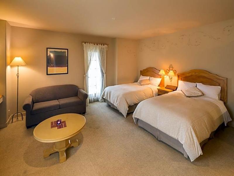 Poppy Springs Resort and Spa image