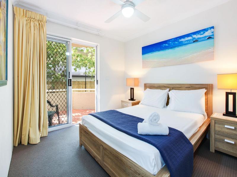 Mari Court Resort image