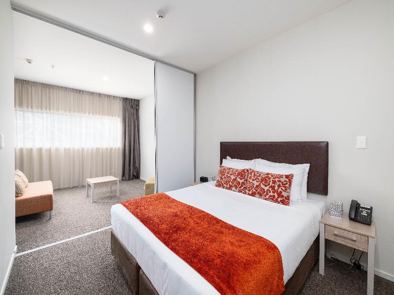 Ramada Suites by Wyndham Christchurch City image