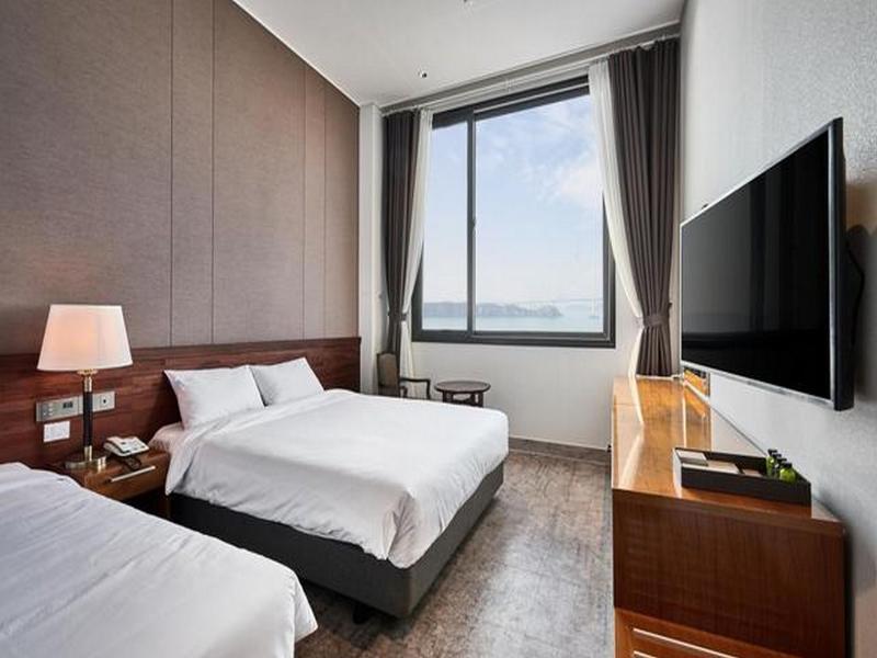 Mokpo Shinan Beach Hotel image