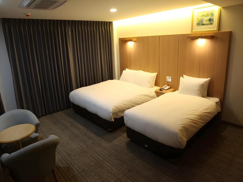 Jinju Dongbang Tourist Hotel image