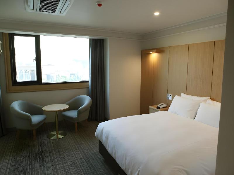 Jinju Dongbang Tourist Hotel image