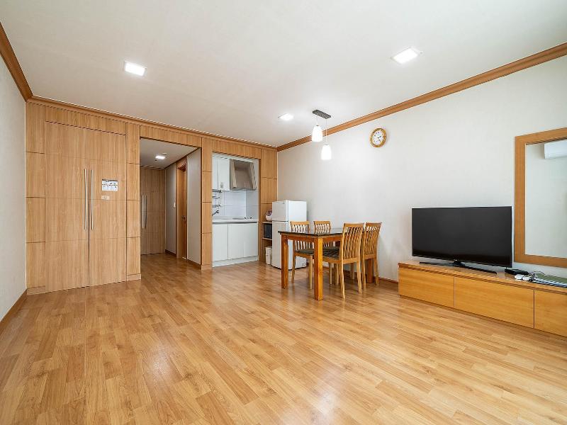Yongpyong Resort image