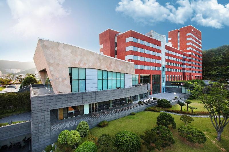 Samsung Hotel Geoje image